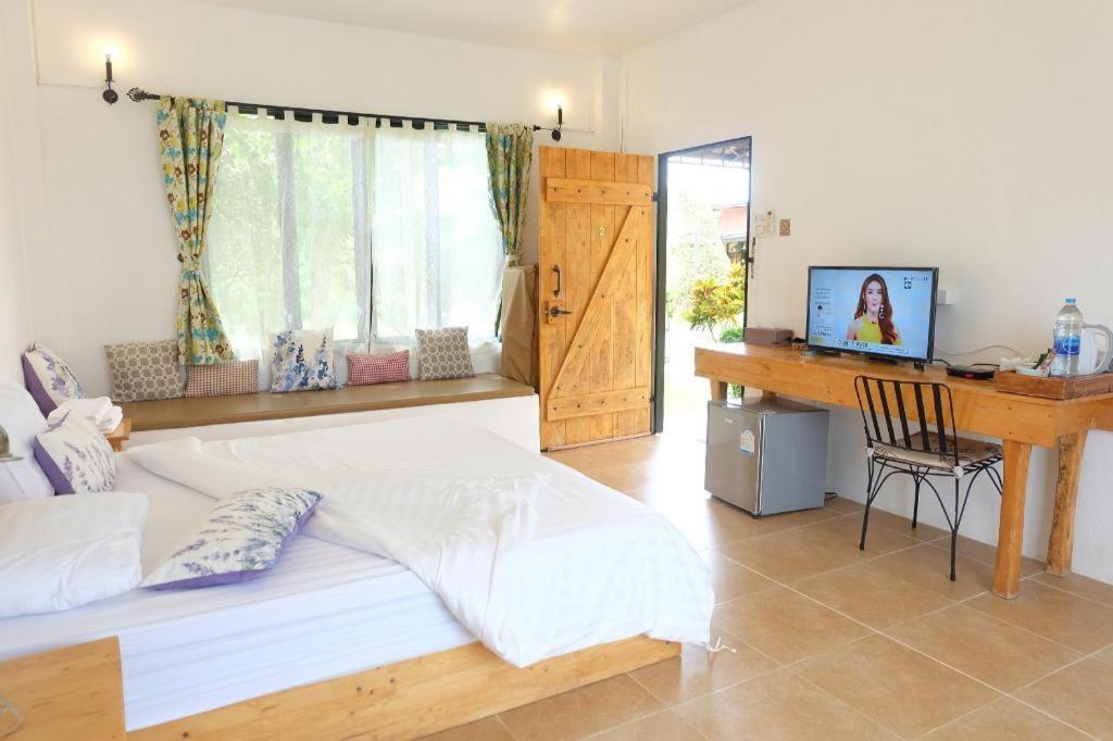 Villa Tuscany Country Resort Suan Phueng Buitenkant foto