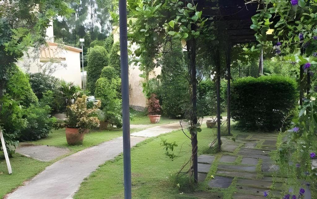 Villa Tuscany Country Resort Suan Phueng Buitenkant foto
